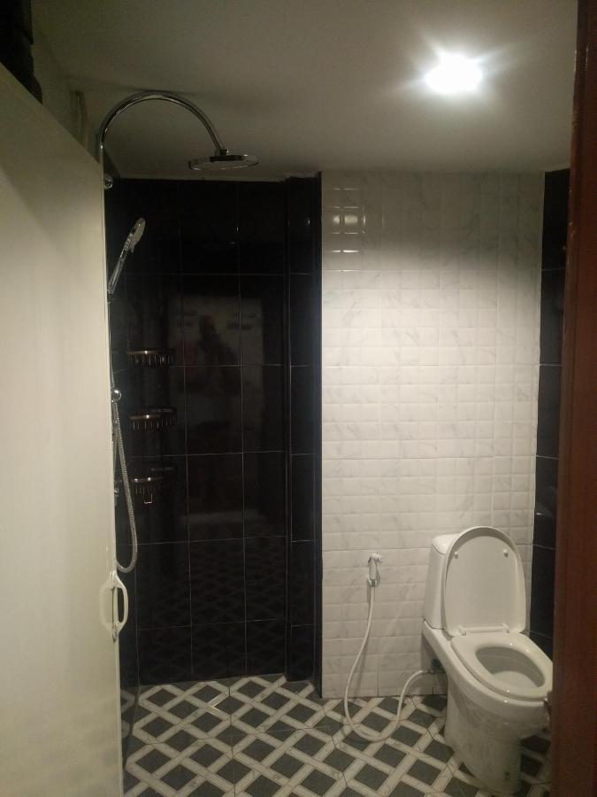 Gw Guesthouse Паттайя Экстерьер фото