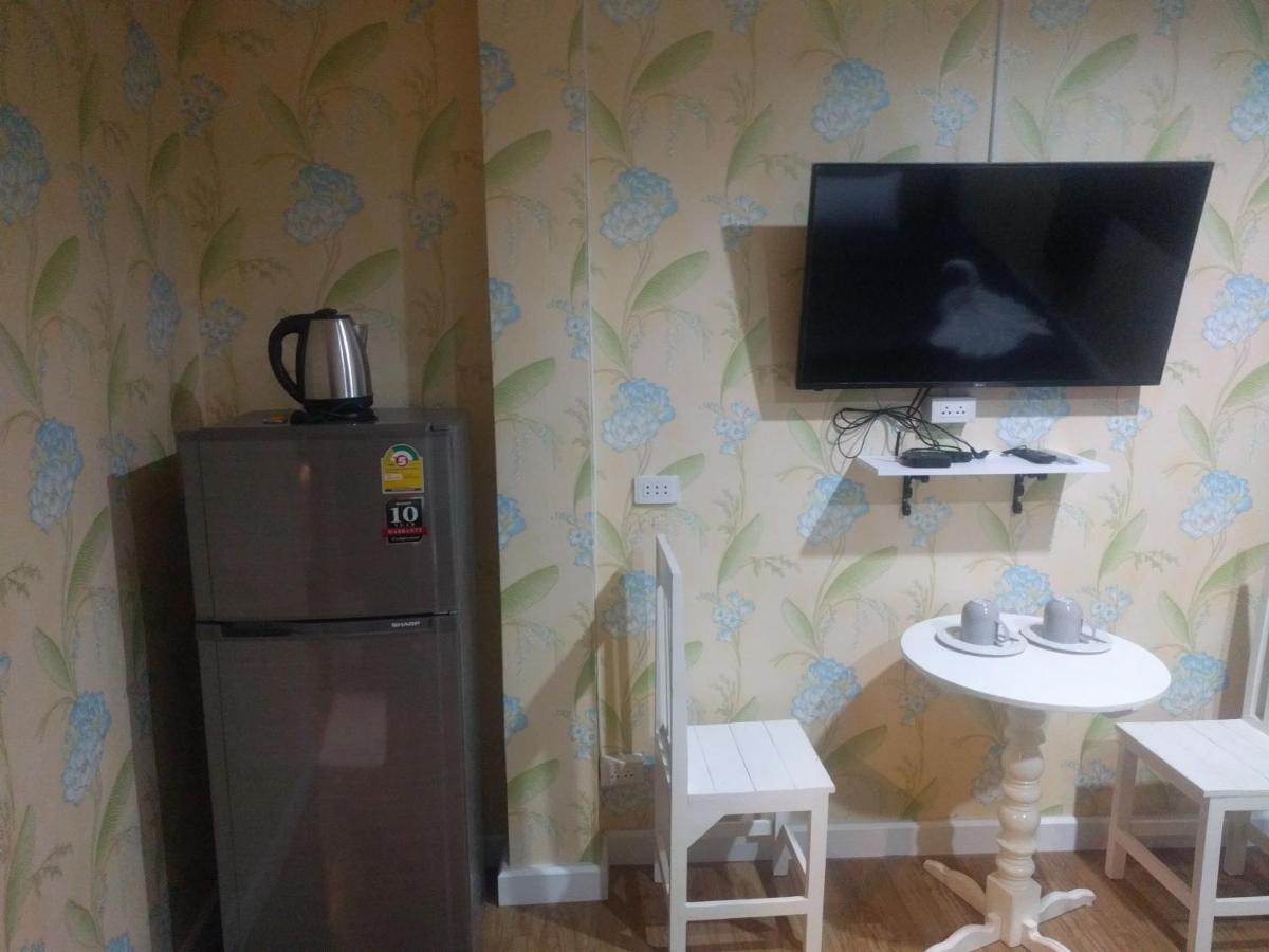 Gw Guesthouse Паттайя Экстерьер фото